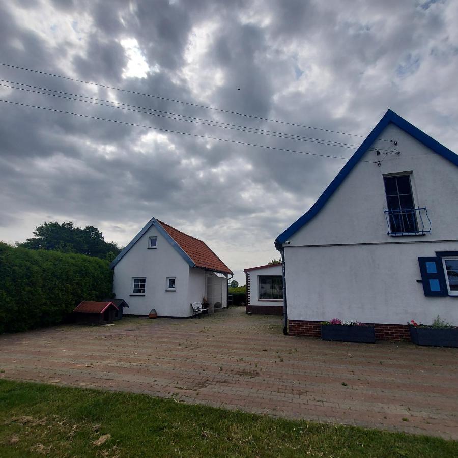 Siedlisko Tafle Villa Chorazowka Exteriör bild